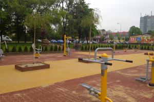 Place zabaw i siłownie na powietrzu