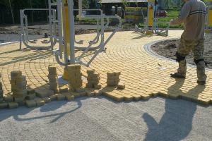 Place zabaw i siłownie na powietrzu